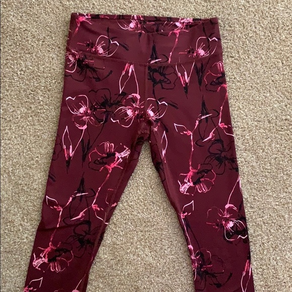Floral fabletics leggings - Picture 2 of 2